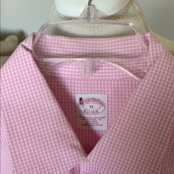 Brooks Brothers XL pink Shirt - Picture 4 of 4